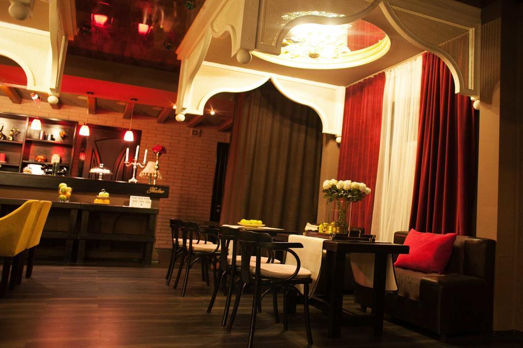 Shadow Boutique Hotel & Spa Chişinau Exteriör bild