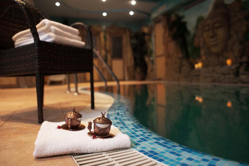 Shadow Boutique Hotel & Spa Chişinau Exteriör bild