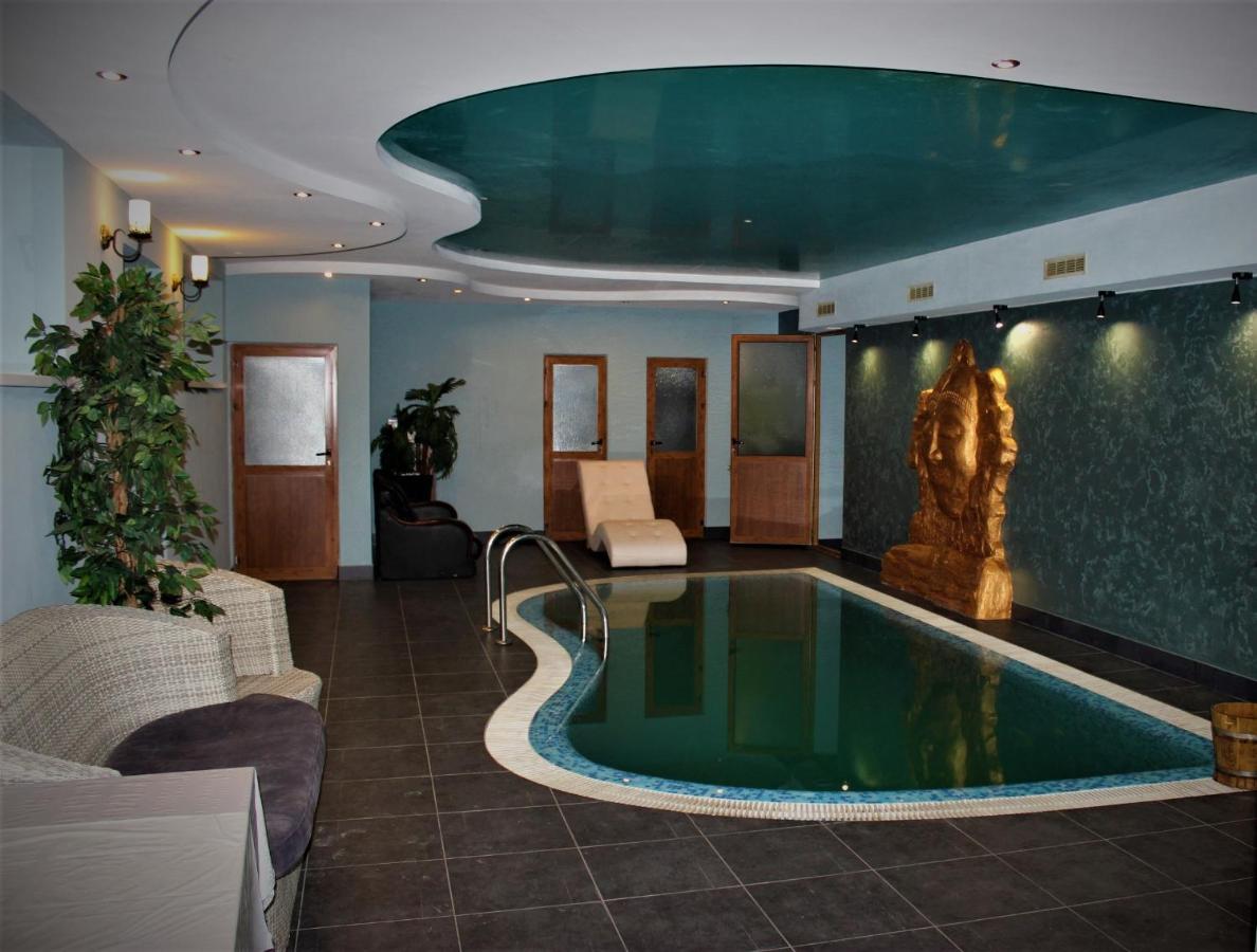 Shadow Boutique Hotel & Spa Chişinau Exteriör bild