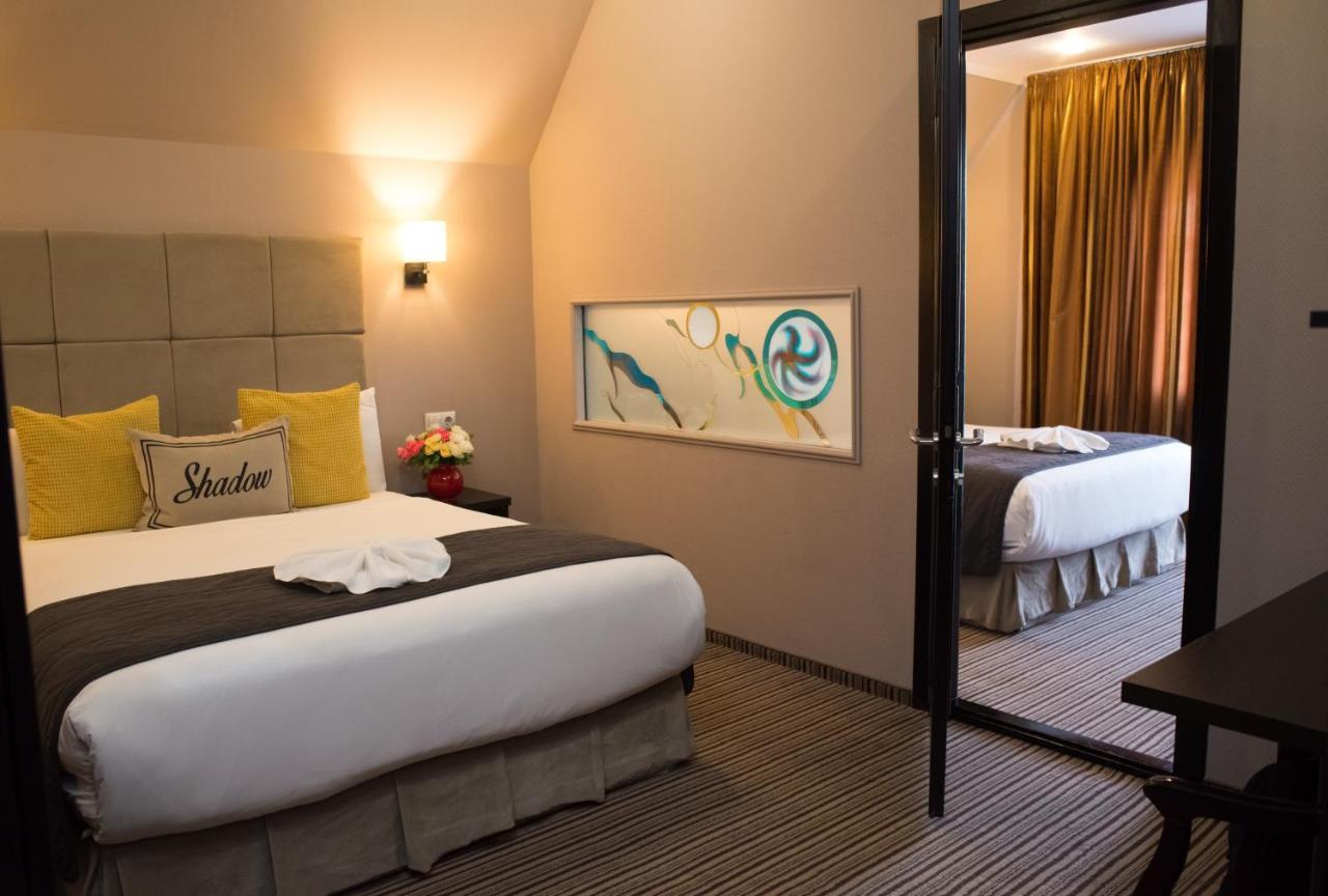 Shadow Boutique Hotel & Spa Chişinau Exteriör bild