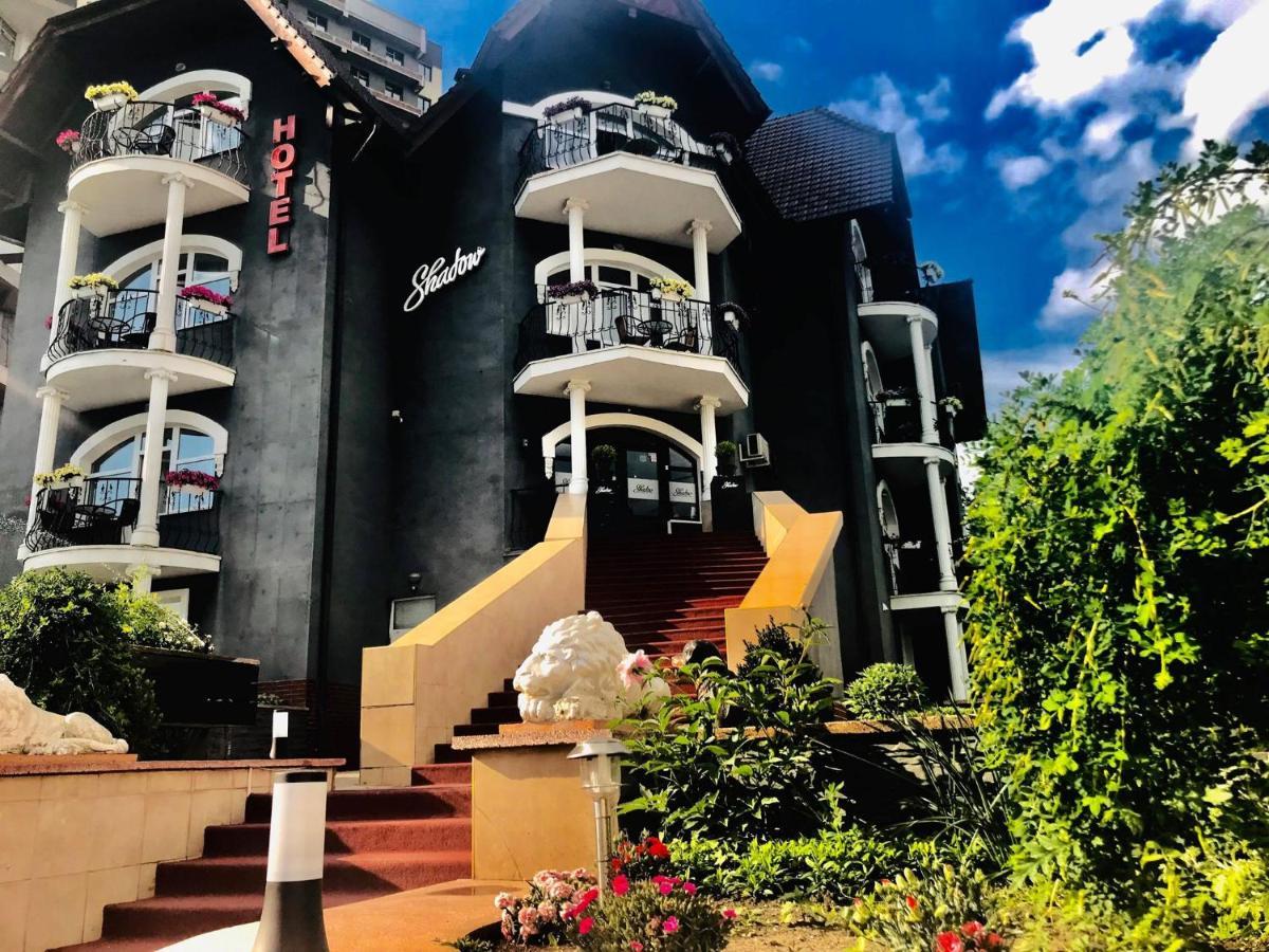 Shadow Boutique Hotel & Spa Chişinau Exteriör bild